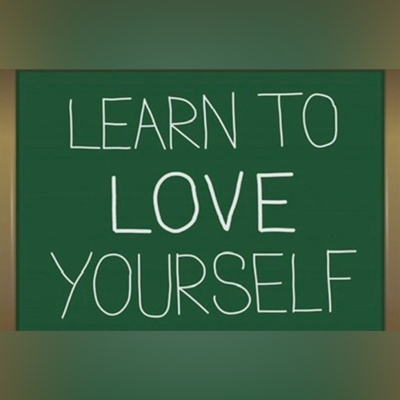 I’M LIVE‼️Want to know more about WAISTBEADS📿???💞THIS LISTING & COME ON IN 🥳🎉💃🏽💞 - Picture 14 of 15